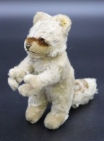 Waschbär von Steiff, nur Knopf, älter, H-17cm, bespielte Erhaltung