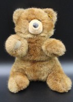 Teddy von Steiff, Knopf u. Fahne, Nr. 0330/32