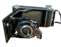 Auktion 368 / Los 14506 <br>Balgen-Kamera "Welta"