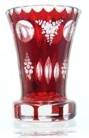 Auktion 357 / Los 10011 <br>böhmischer Ranftbecher, rubinrot überfangen, H-12,5 cm