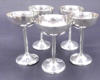 Auktion 357 / Los 11029 <br>5x Vodka-Becher, Silber-800-, zus. ca. 150 gr., H-8,5 cm