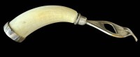 Auktion 357 / Los 15018 <br>Bieröffner, Griff aus Knochen?, plated, England, L-17 cm