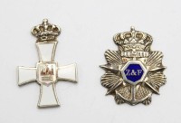 Auktion 358 / Los 7001 <br>2x Silber-Appliken o.ä., wohl Logen-Symbole, zus. 5,9gr. , ca. L-2,5cm