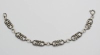 Auktion 358 / Los 1048 <br>835er Silber-Armband, älter, 10,3gr.,  10,3gr.,  L-20cm