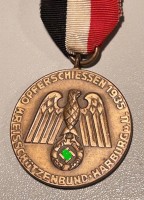 Auktion 358 / Los 7009 <br>Medaille Opferschiessen 1935, Harburg, am Band