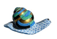 Auktion 358 / Los 8009 <br>futuristische Schnecke von "Herend" bunt staffiert, Fühler abgebrochen, H-5 cm, L-8 cm,
