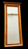 Auktion 358 / Los 14012 <br>Wandspiegel, Holzrahmen, H-110 cm, B-50 cm, tw. Bierfarbe, aufgearbeitet,