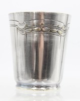 Auktion 358 / Los 15041 <br>versilberter Art-Déco Becher, Orbrille Frankreich, ca. H-7,5cm