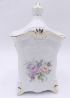 Auktion 358 / Los 8047 <br>Teedose "Gerold" mit Blumendekor, H-15 cm, B-9 cm