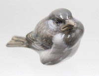 Los 8052 <br>kleiner Spatz Royal Copenhagen, Nr.1519 , H-5,5cm L-9cm