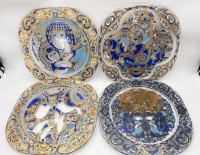 Auktion 358 / Los 10011 <br>4x Künstlerteller Björn Winblad, Rosenthal Weihnachten 1976-77-78-79, D-29 cm