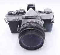 Auktion 358 / Los 16027 <br>Spöiegelreflex-Kamera "Olympus" OM 2