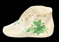 Auktion 358 / Los 8122 <br>Glückschuh "Herend" Apponyi grün, H-5,5 cm, L-10 cm