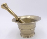 Auktion 358 / Los 15071 <br>kl. Mörser mit Pistell, H-7,5 cm