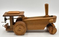 Auktion 358 / Los 12059 <br>gr. Holz-Lokomotive, L-38 cm