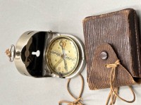Auktion 358 / Los 16051 <br>Bézard Lufft Fluid Kompass mit orig. Tasche
