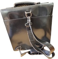 Auktion 358 / Los 13025 <br>Lederrucksack "Yamamoto" gemarkt, leiche Tragespuren