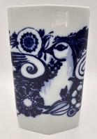 Auktion 359 / Los 8009 <br>gr. "Rosenthal" Künstlervase, wohl .B. Winblad, H--25 cm, B-14 cm