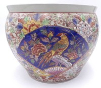 Auktion 359 / Los 15505 <br>China Übertopf, sog. Fishbowl, bemalt, innen mit Goldfischen, rote 6 Zeichen Marke, H-22 cm, D-26 cm, guter Zustand