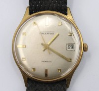 Auktion 359 / Los 2039 <br>Vintage-Herrenarmbanduhr, Incoma, Handaufzug, Werk läuft, Glas gerissen, Tragespuren, D-3,5cm