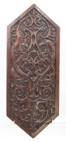 Auktion 359 / Los 15524 <br>Holzschnitzerei, Sumatra, ca. 38 x 15cm