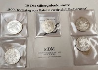 Auktion 359 / Los 6029 <br>5x 10 DM Gedenkmünze "Friedrich Barbarossa", in Blister, alle Münzstätten,