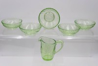 Auktion 359 / Los 10014 <br>Dessert-Set, 5 Schalen sowie Sahnekrug, ca. H-11cm