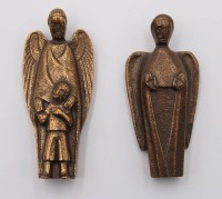 Auktion 359 / Los 15137 <br>2x Bronze-Engel, Taufbeigaben, ca. L-7cm