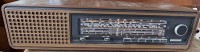 Auktion 359 / Los 16025 <br>Grundig Küchenradio, funktionstüchtig, Holzgehäuse, B-62 cm, 16x16 cm