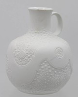 Auktion 368<br>Vase, Kaiser, Wei&szlig;porzellan, ca. H-15cm