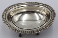 Auktion 360<br>kl. Schale auf 4 Füssen, Silver Plate, H-4,5cm B-11,8cm