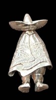 Auktion 360 / Los 1021 <br>Brosche "Mexicaner im Poncho" Silber-925-, H-ca. 3 cm, 4,8 gr