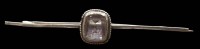 Auktion 360 / Los 1038 <br>breite Silbernadel mit hellrosa Stein, B-7,5 cm, 3,6 gr
