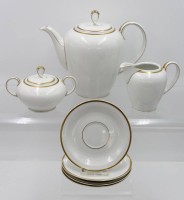 Auktion 360<br>Kaffeekern und 4 U.T., Eschenbach, Goldrand, Kanne H-21,5cm
