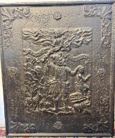 Auktion 369 / Los 15028 <br>grosse Ofenplatte um 1700, biblische Szene "Abraham mit seinem Sohn", gut erhalten, ca. 60 kg,  86x71 cm, Speditionsversand