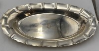 Auktion 360 / Los 11109 <br>massive versilberte Brotschale "Early American"  32x17 cm, H-3 cm