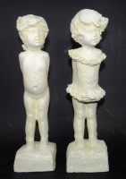 Auktion 361<br>2 Kinderfiguren aus Stuck, signiert, H-27 cm