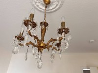 Auktion 372<br>Deckenlampe , Messing mit Glasprismen, 6-flammig, H-50 cm, D-28 cm