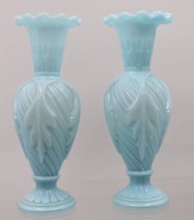 Auktion 361<br>Paar blaue Biedermeier-Vasen, H-19 cm
