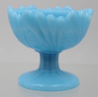 Auktion 361<br>blaues Gewürz-Schälchen, zweigeteilt, H-7 cm