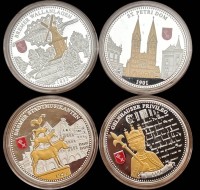 Auktion 361<br>4x Bremen Silbermedaillen-333-, tw. vergoldet, rotes Wappen, alle boxed, stempelglanz, D-3,6 cm