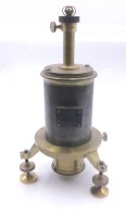 Auktion 361<br>Dolezalek Quadrantenelektrometer. Fa. Leybold's  Nachfolger, Coeln am Rhein, Messing, H-32 cm