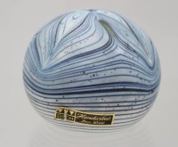 Auktion 361<br>Paperweight, Eisch, ca. H-6,5cm