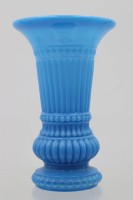 Auktion 361<br>Reliefierte Pressglasvase, älter, opalines Glas, ca. H-15cm
