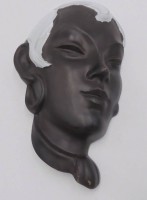 Auktion 361<br>Wandkopf, wohl Achatit, 20x11 cm