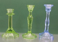 Auktion 361<br>3x div. Pressglas-Leuchter, farbig, ca. H-18,5 bis 15cm