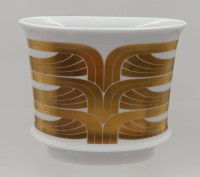 Auktion 361<br>Künstlervase "Rosenthal" Form   2786, Tapio Wirkkala, Decor Rosamunde  Nairac, H-14 cm, B-14,5 cm