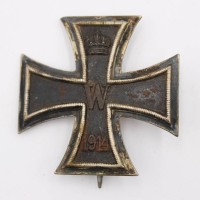 Auktion 361<br>Eisernes Kreuz, 1. Klasse, 1. WK, magnetischer Kern, Altersspuren
