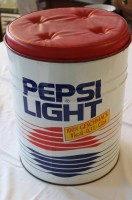 Auktion 361<br>Hocker, Pepsi Light, Blech, H-43cm D-32cm