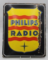 Auktion 361<br>altes Emaille-Schild "Philips Radio", leicht gebogen, Emaille beschlagen und rostig, ca. 50 x 28,5cm